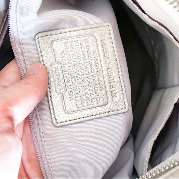 Coach shoulder metallic bag - Picture 3 of 6